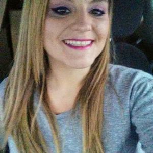 Meet your Posher, Roxanne